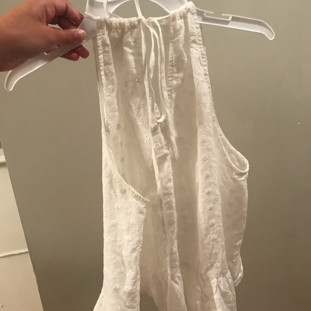 Cute white top